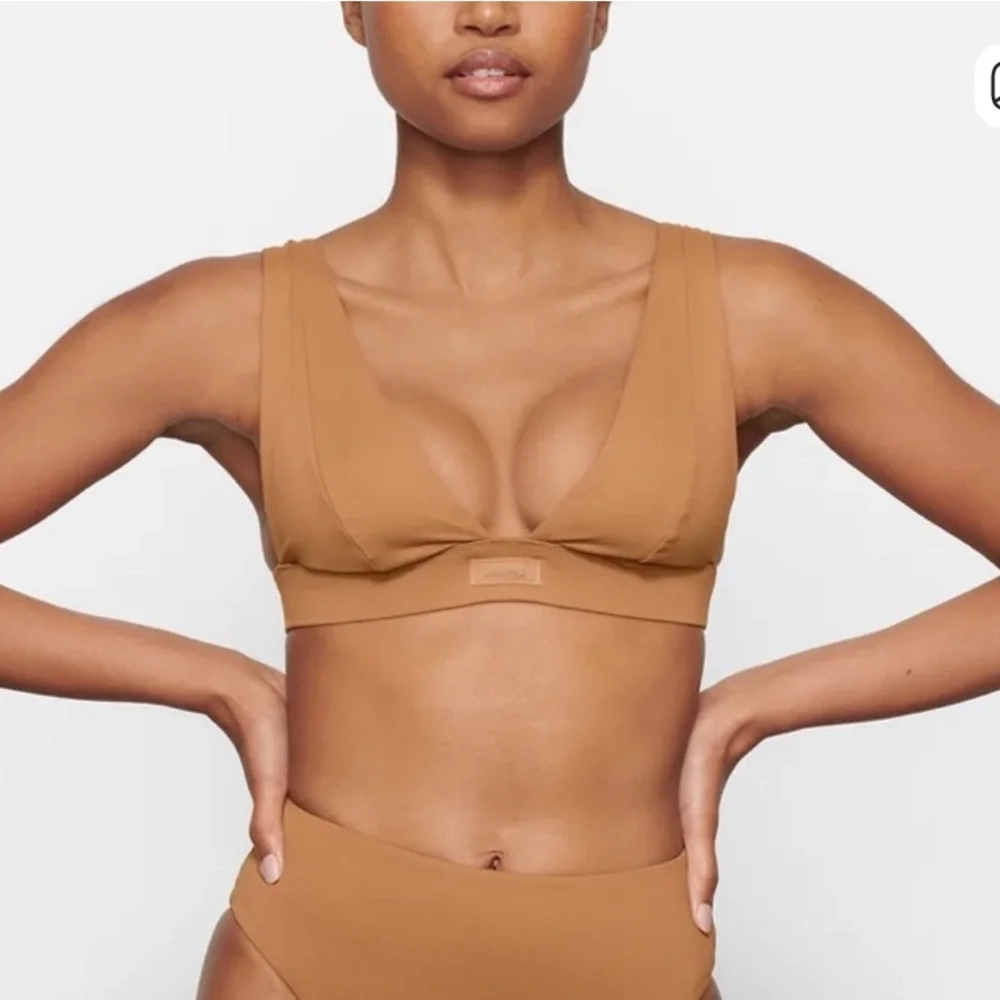 SKIMS Size 4X Swim Plunge Top + Tie Bikini Bottom Set Almond Women’s NWT